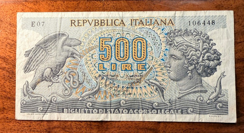 Italy 1966 500 lire banknote - lire,